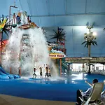 Skyline Hotel & Waterpark