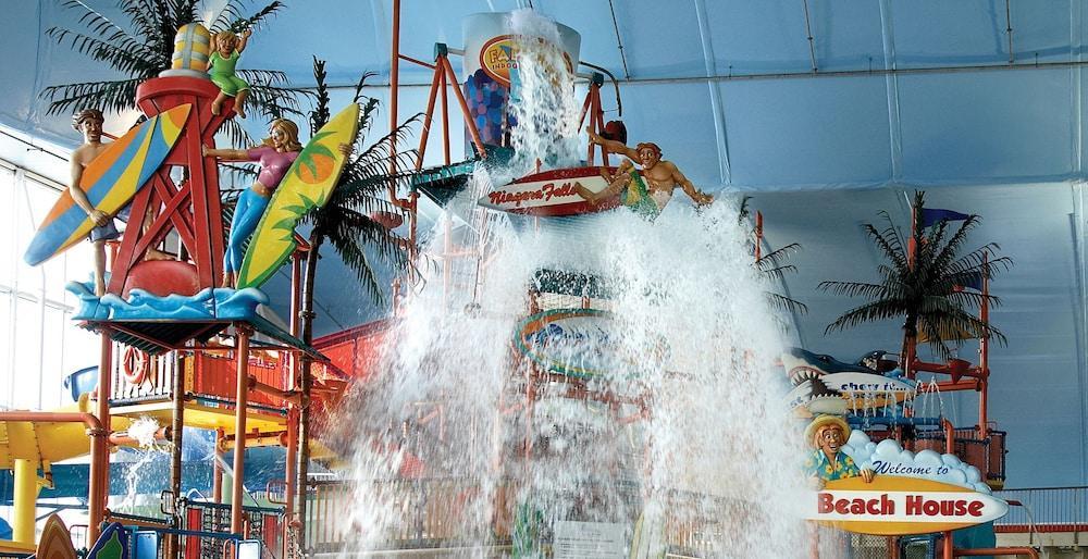 Hotel Skyline & Waterpark Niagara Falls