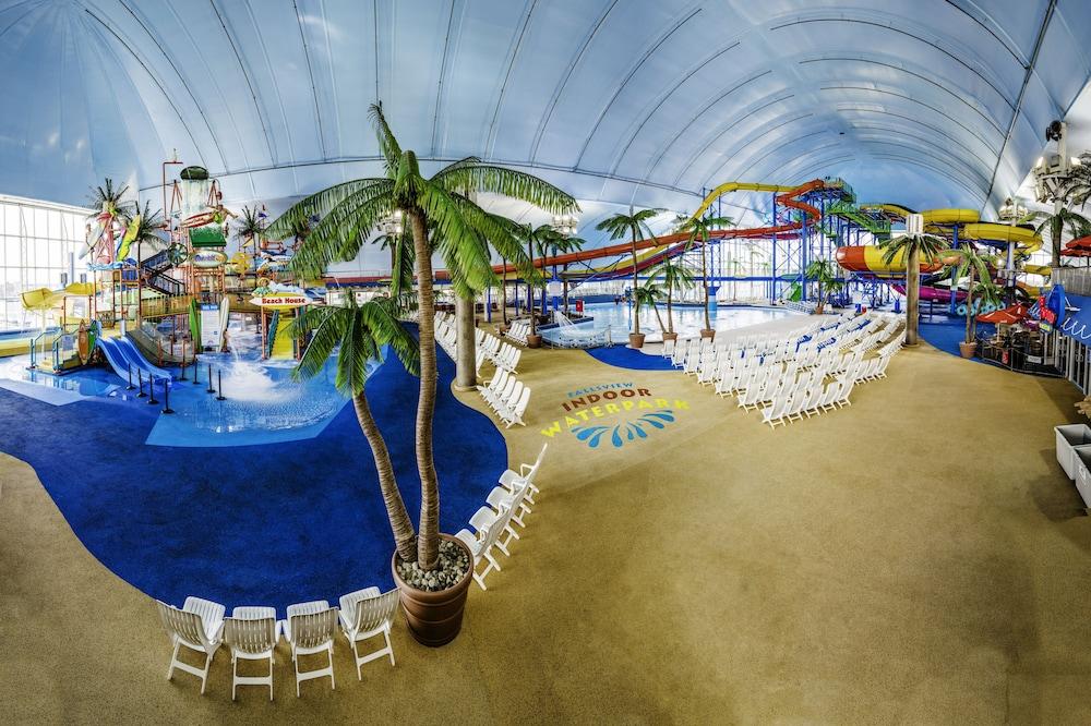 Skyline & Waterpark 3*